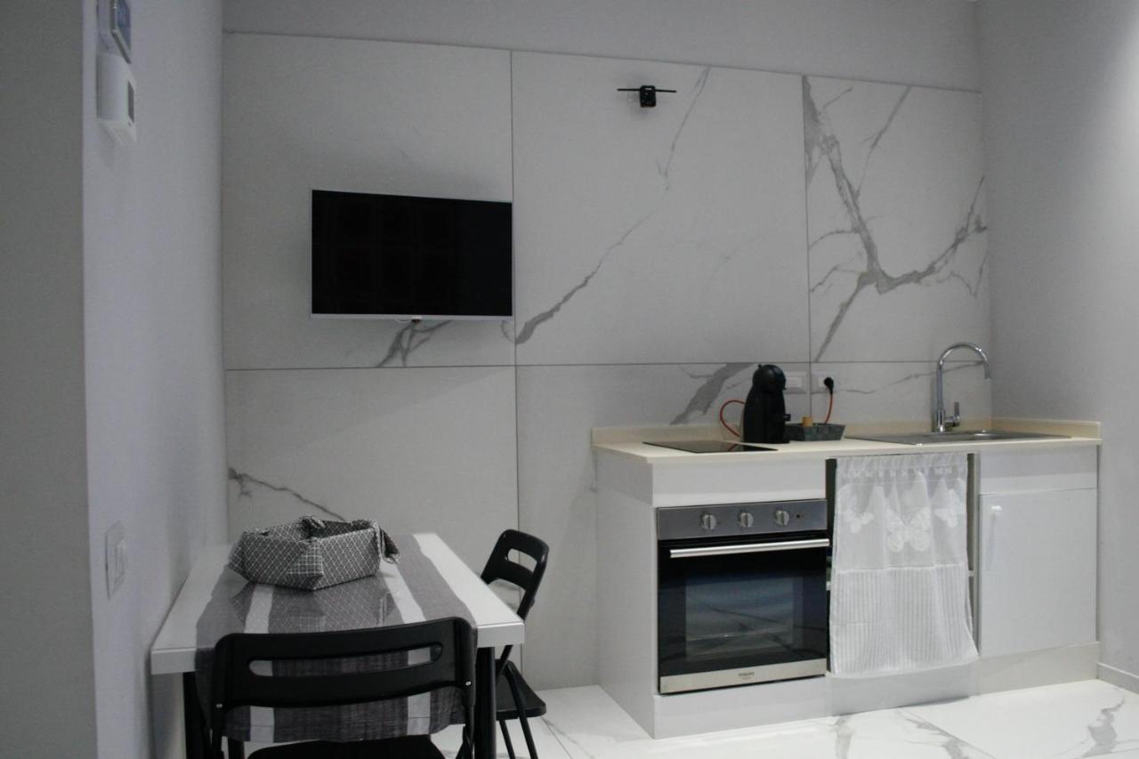 Apartments Via Piave Матера Екстер'єр фото
